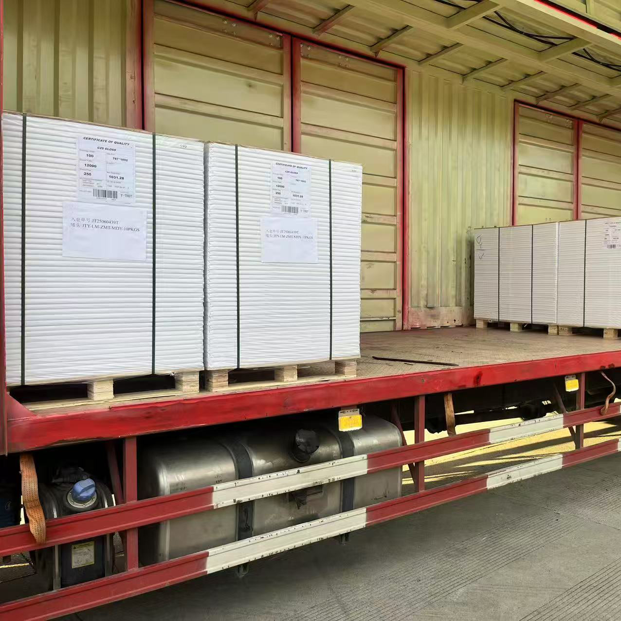 300gsm C1S Ivory Board FBB